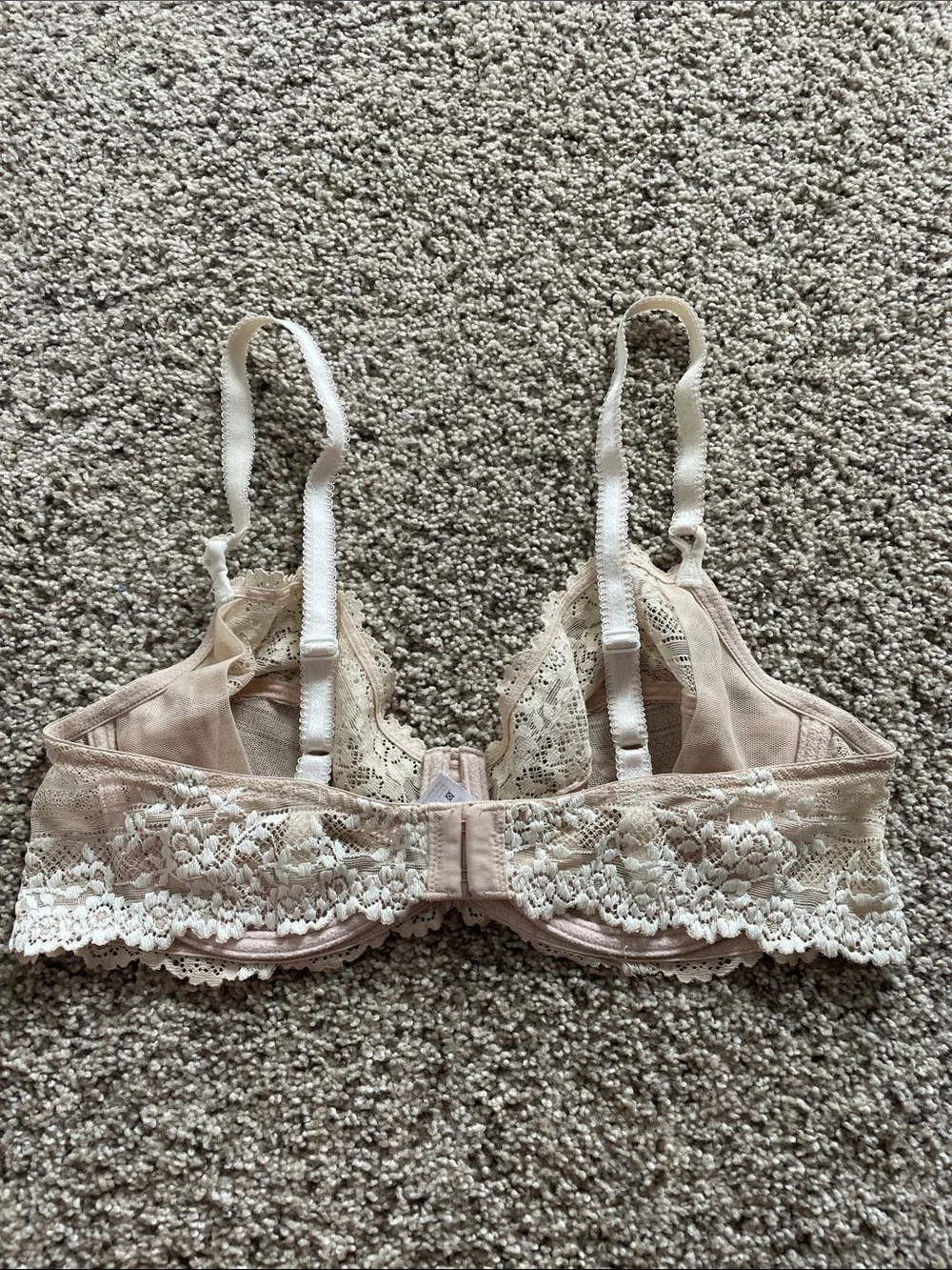 Wacoal Beige Lace Underwire unlined Bra